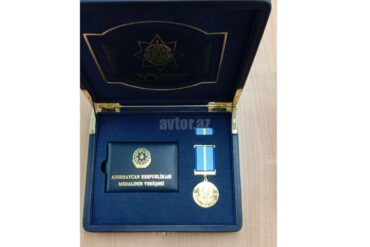 Medal dgk 310122.jpg