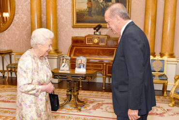 Erdogan elizabet.jpg