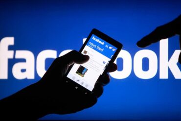 Facebook 1.jpg