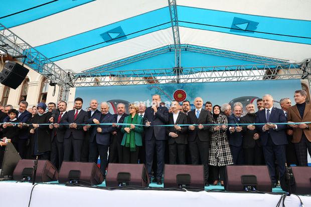 Istanbul metro 3.jpg