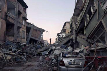 1679058114 antakya rubble rd ps 230210 1676048065323 hpembed 3x2 992.jpg