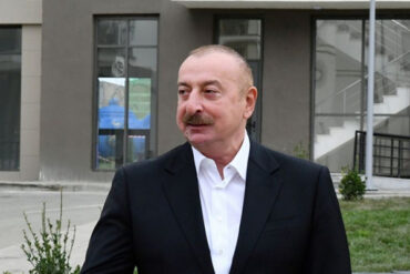 Ilhameliyev 1.jpg