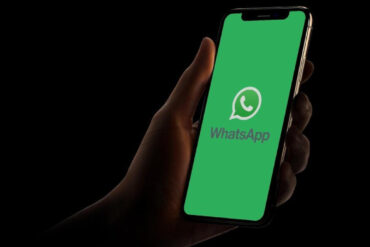Whatsapp video gorusme emoji tepkileri el kaldirma 3.jpg
