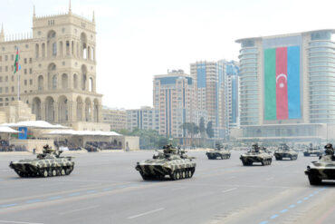 30 prezident 95 harbi parad