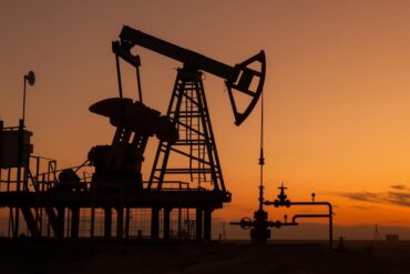 Libya petrol 2208504