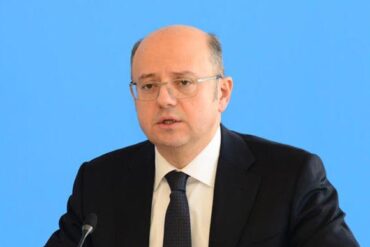 Pervizsahbazov