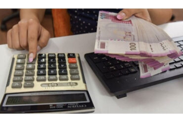 Manat 1
