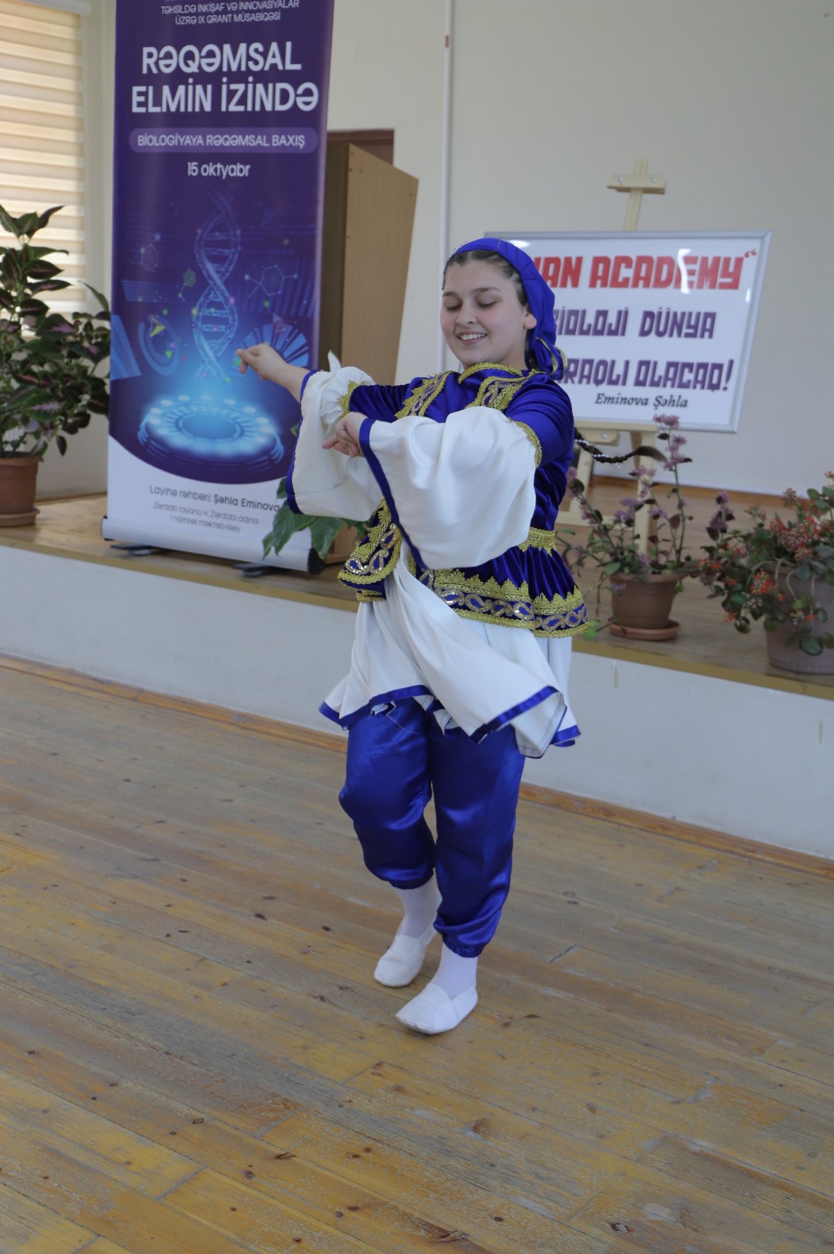 0d9cae2b-ac22-47c0-9242-7965a93a1e4d.jpg