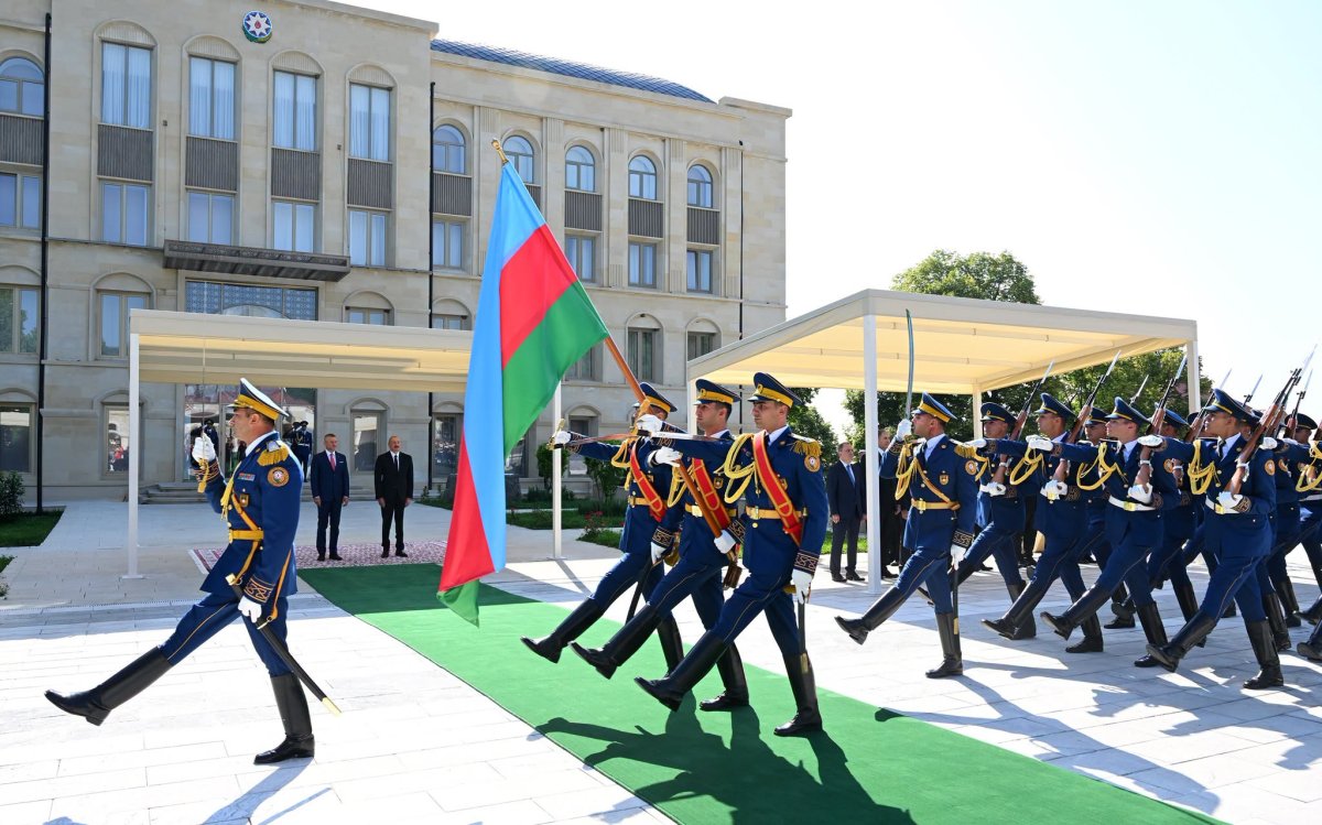 Şuşada Slovakiya Prezidentinin rəsmi qarşılanma mərasimi olub - Şəkil 2